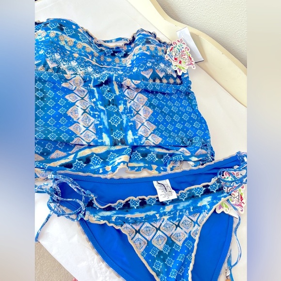 NWT BECCA Blue Patterned Bikini 2-piece Set Swim Tank Top + Bottom Size Large - Picture 1 of 10